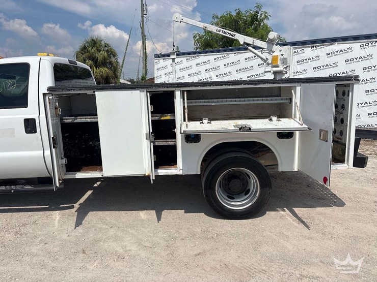 2015-ford-f450-image-17