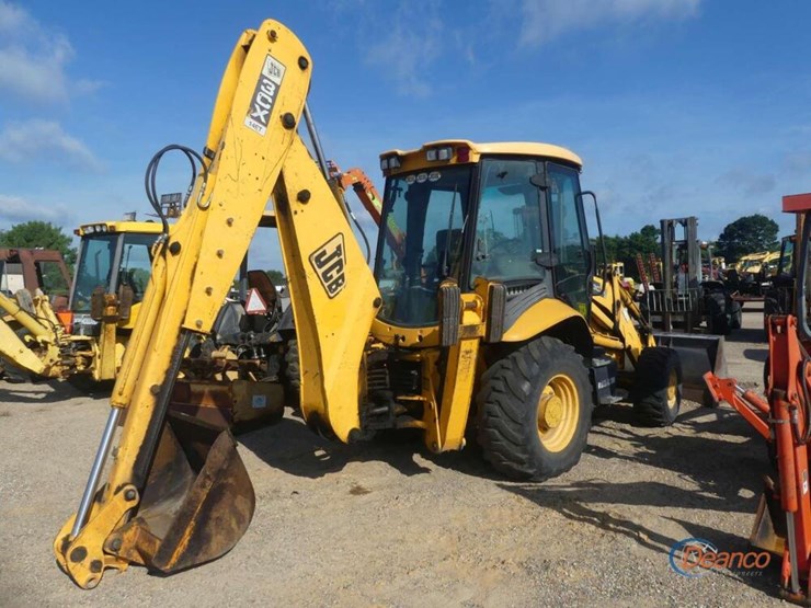 jcb-3cx-image-8