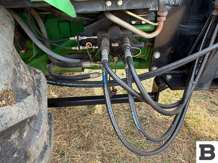 2005-john-deere-6603-image-31
