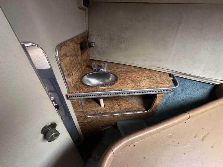 1984-custom-trailer-image-33