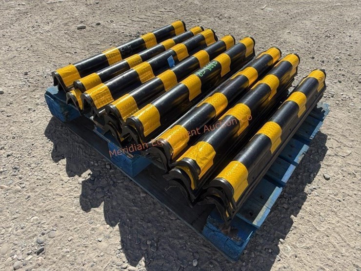 ~25--rubber-corner-bumpers-image-3