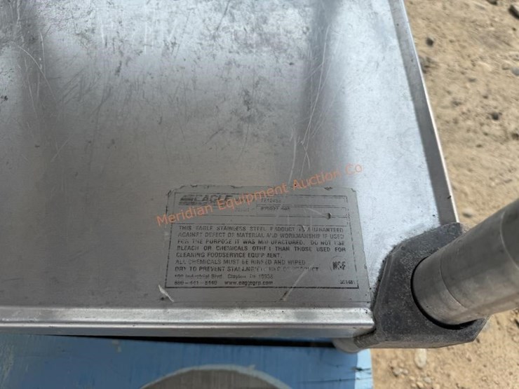 2--stainless-steel-tables-image-7