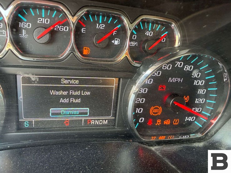 2015-chevrolet-silverado-1500-image-27