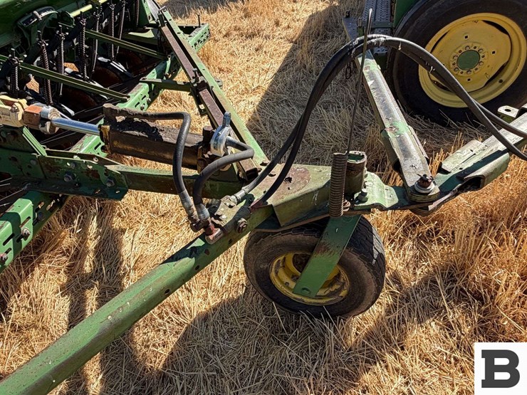 john-deere-8350-image-17