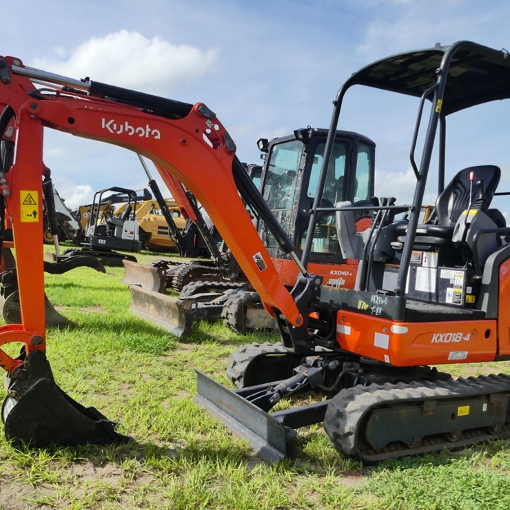 KUBOTA KX018-4
