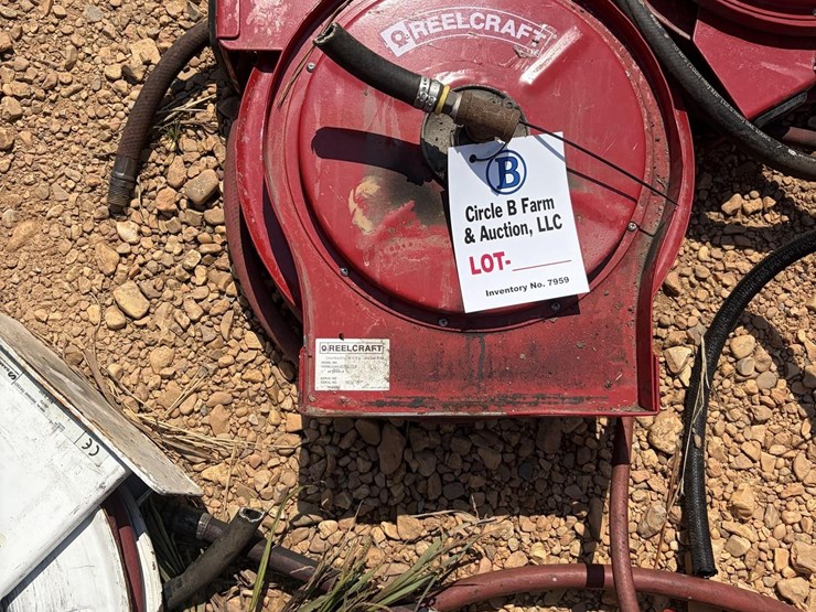 reelcraft-hose-reel-w/-hose-image-1