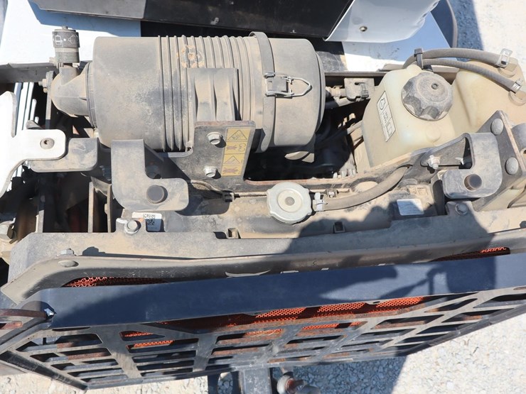 bobcat-l28-image-13