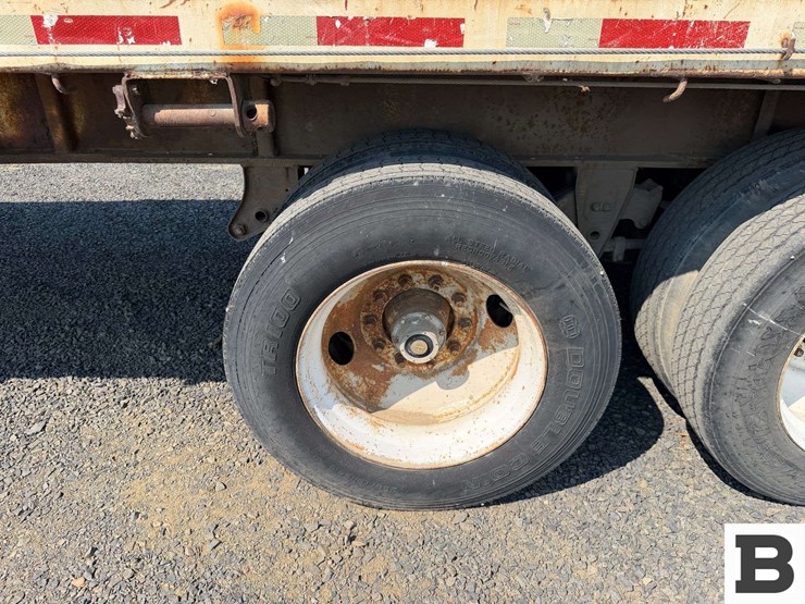1975-trailmobile-flatbed-image-18