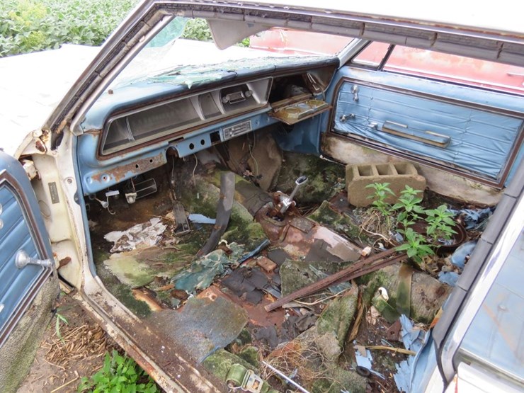 1966-chevrolet-caprice-2dr-ht-image-9