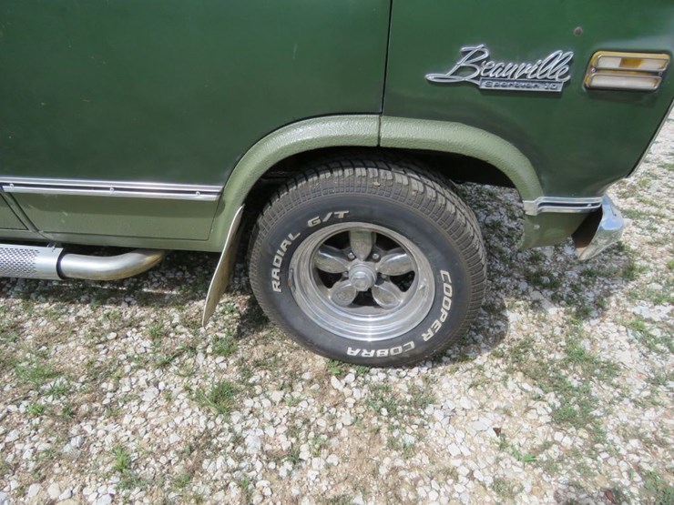 1972-chevrolet-beauville-sportvan-10-image-4