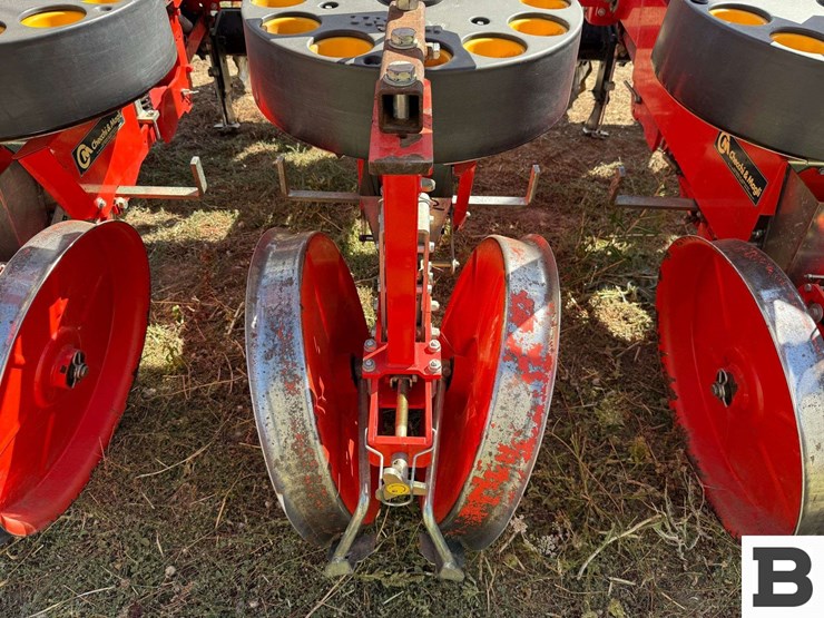 checchi-&-magli-no-till-transplanter-6r-30-image-21