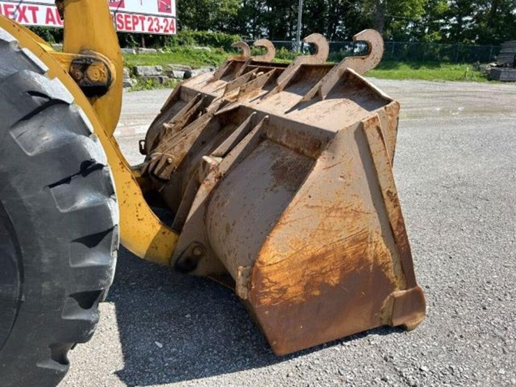 1989-komatsu-wa320-1-image-54