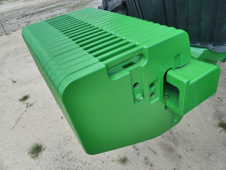 2015-john-deere-7210r-image-11