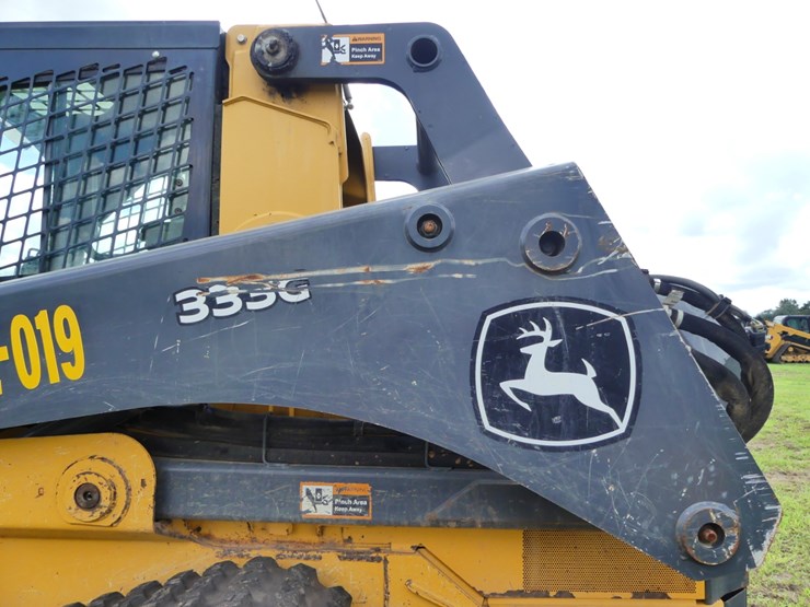 2021-deere-333g-image-8