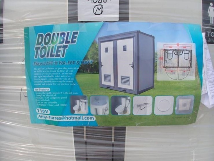 unused-bastone-portable-restroom-image-1