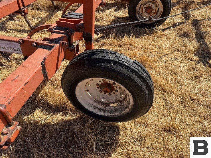 allis-chalmer-800-chisel-plow-image-33