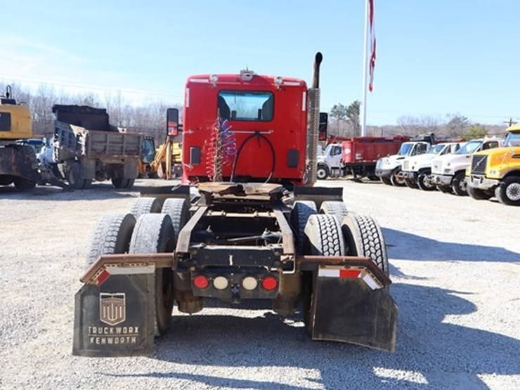 2015-kenworth-t880-image-4