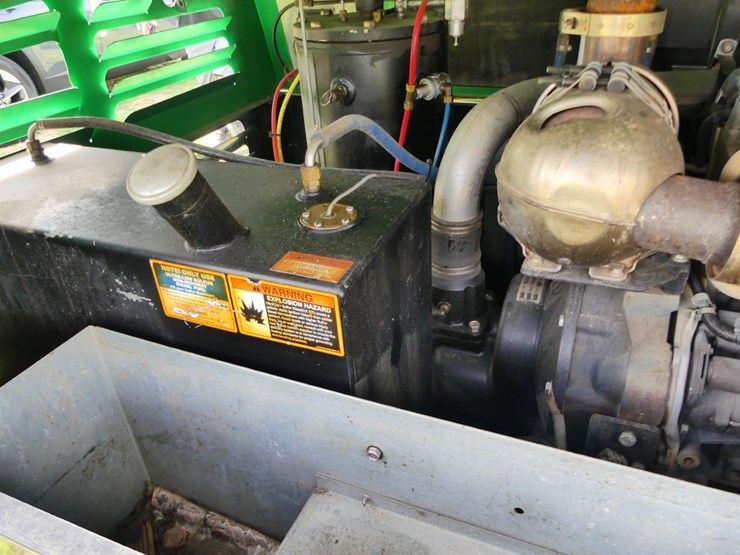 2016-sullivan-palatek-d185-image-10