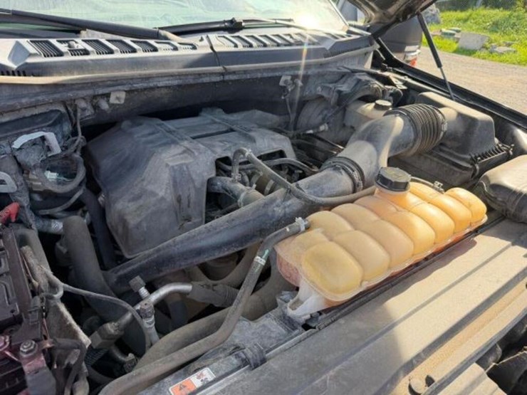 2018-ford-f150-xlt-image-26