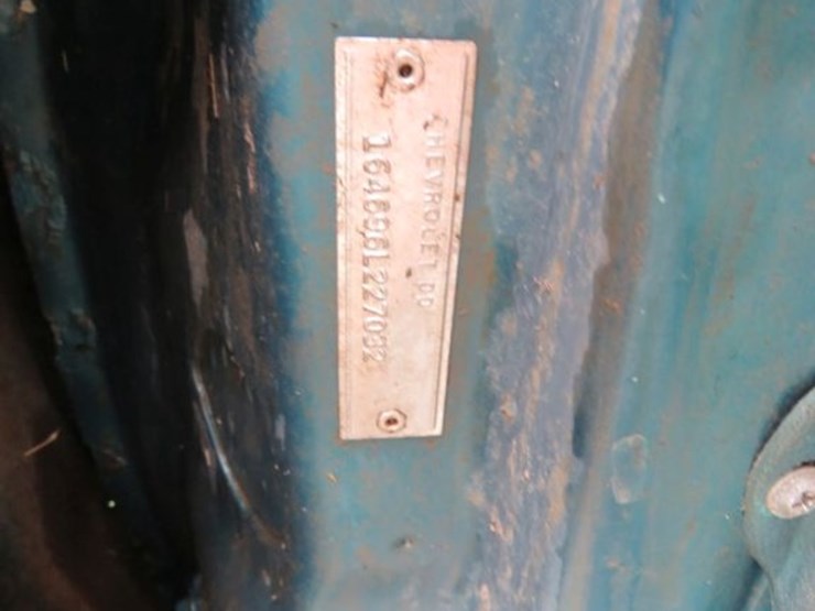1966-chevrolet-impala-4dr-sedan-image-9