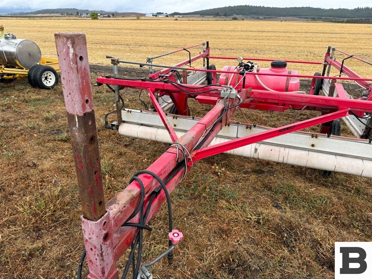 agriweld-ww-30-pull-type-weed-wiper-30'-image-13