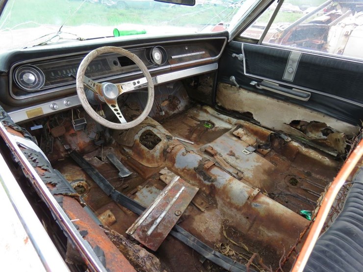 1965-chevrolet-impala-ss-2dr-ht-image-7