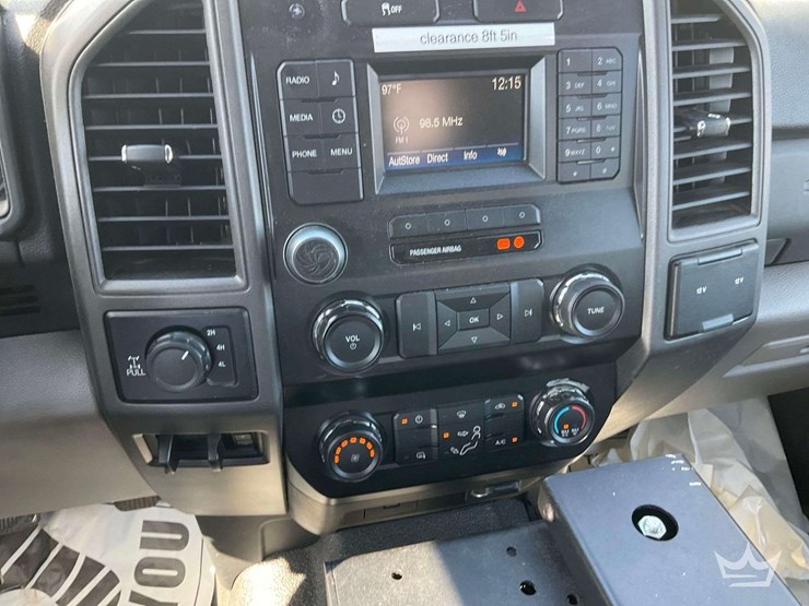 2019-ford-f350-image-16