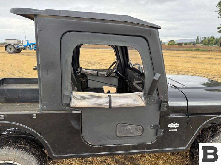 2022-mahindra-roxor-4x4-utv-image-25