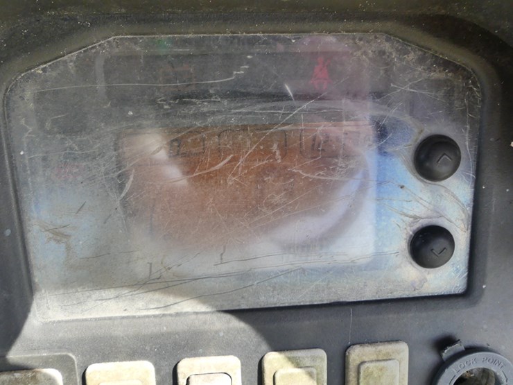 john-deere-825i-xuv-image-12