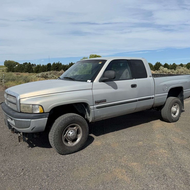 2001 DODGE RAM 2500