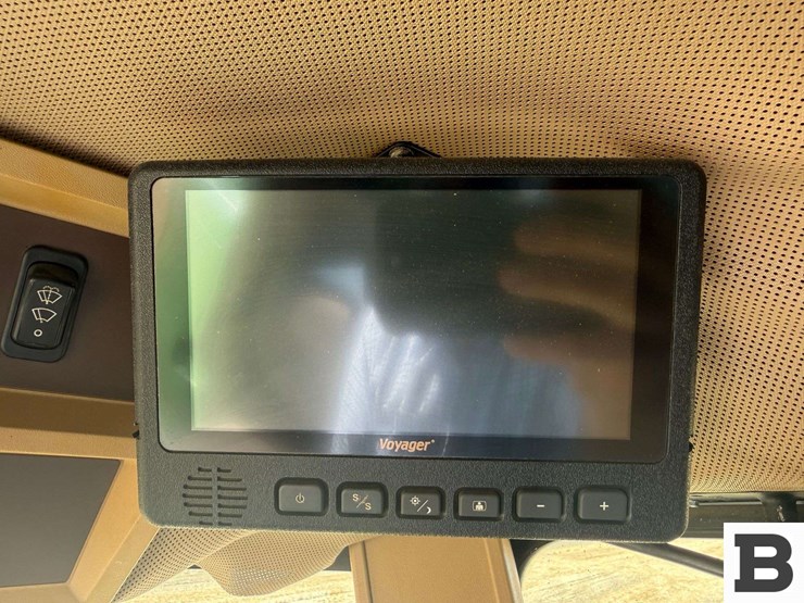 2000-john-deere-9650-sts-image-84