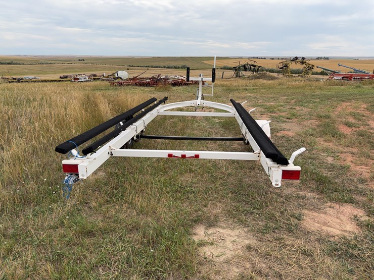 toon'r-shorelander-boat-trailer-image-6