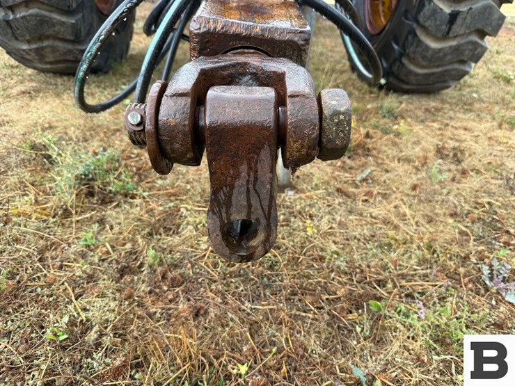 caterpillar-60-image-9