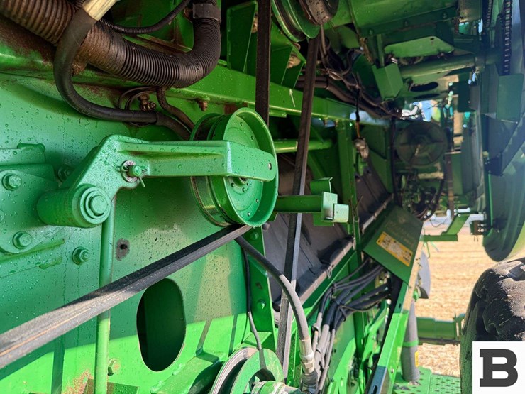 2000-john-deere-9650-sts-image-18