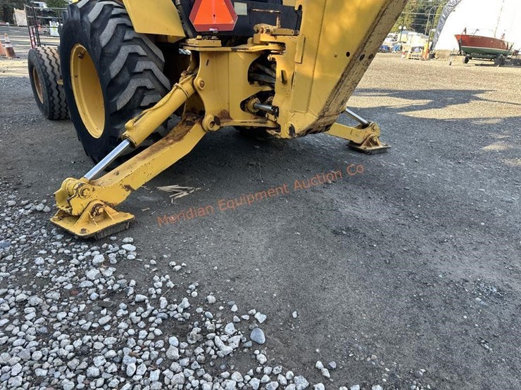 deere-410c-image-34