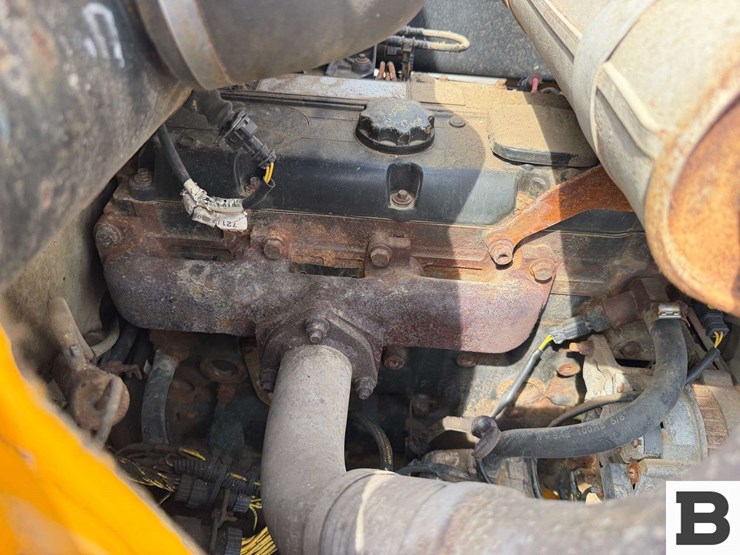 jcb-520-image-31