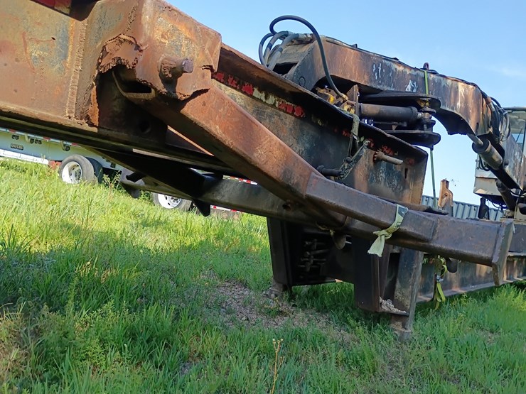#26282-•-barko-log-picker-trailer-image-17