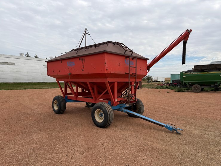 killsbrothers-385-gravity-wagon-image-3