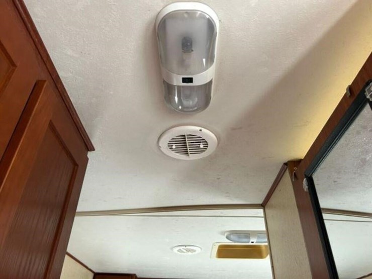 2010-crossroads-zinger-zt-250-rk-t/a-travel-4v0tc2-image-65