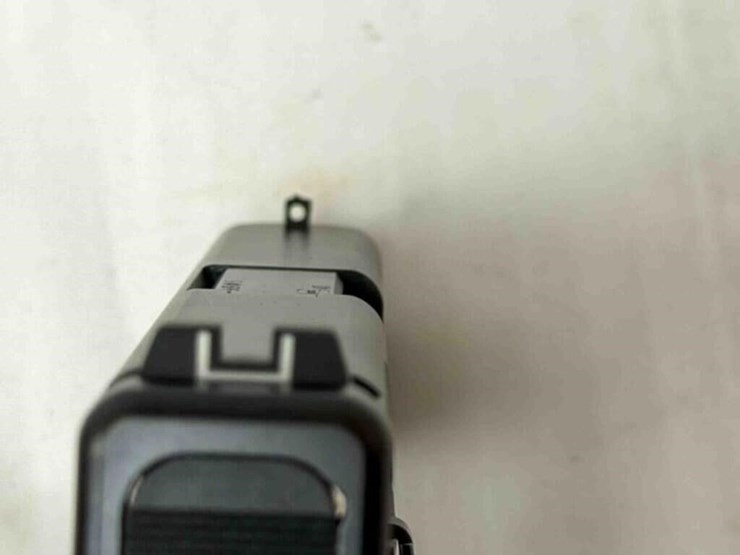 glock-model-45-9mm-pistol-image-9