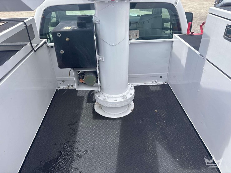 2013-altec-at37g-image-30