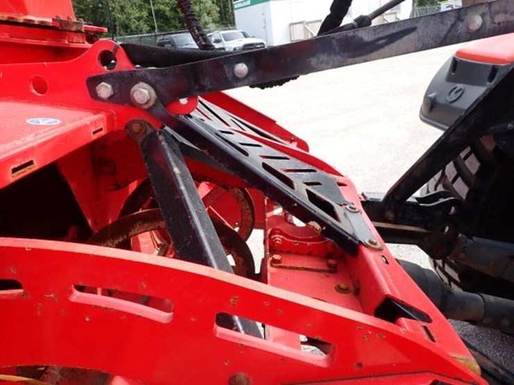 2021-kubota-m4-071-image-68