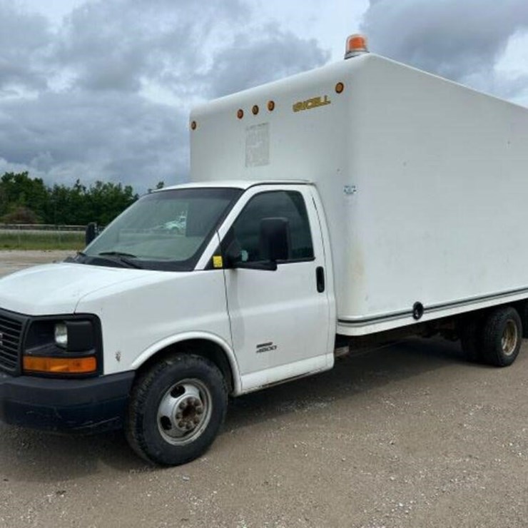 2014 GMC 4500 S/A Cube Van 1GD676CL8E1115764