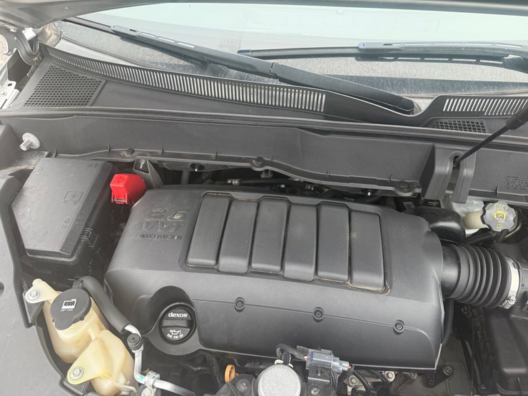 2017-chevrolet-traverse-lt-image-15