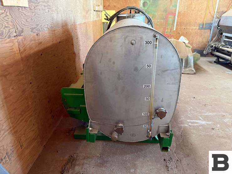 2025-pak-tank-300-gallon-stainless-steel-tank-image-2