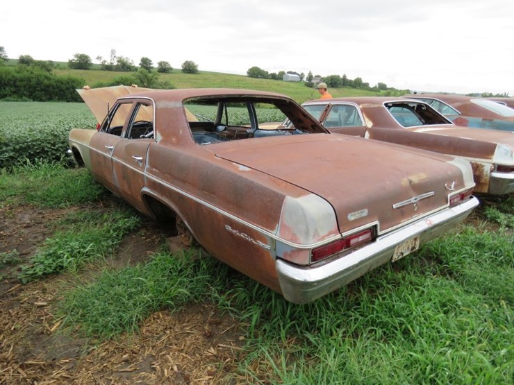 1966-chevrolet-belair-4dr-sedan-image-2