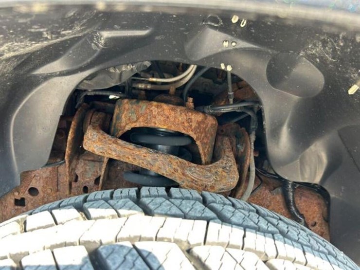 2014-ford-f150-xlt-image-62