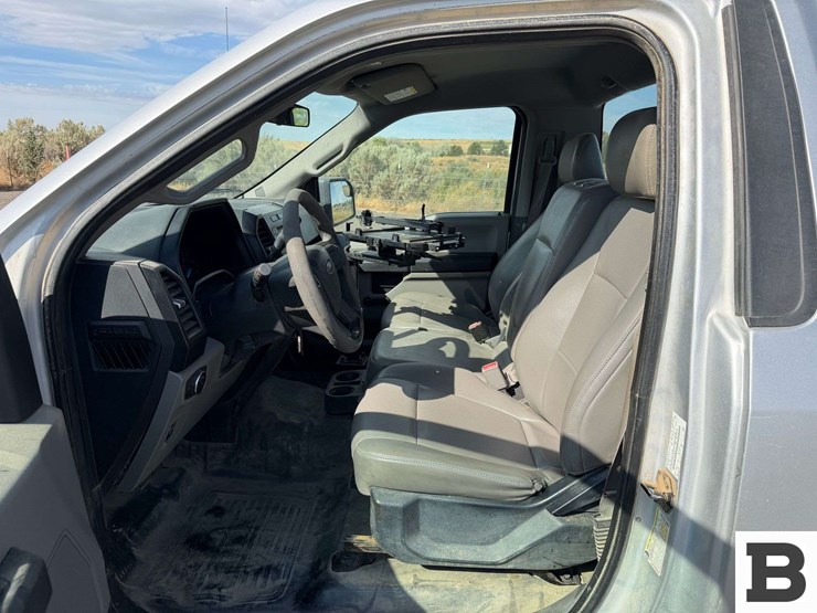 2016-ford-f150-image-26