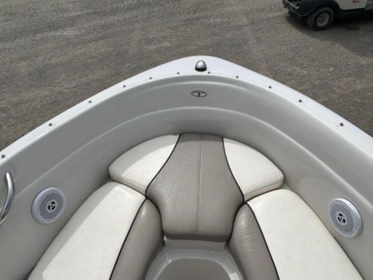 2005-tahoe-q6-20-ft-bowrider-bujd66twf505-image-50