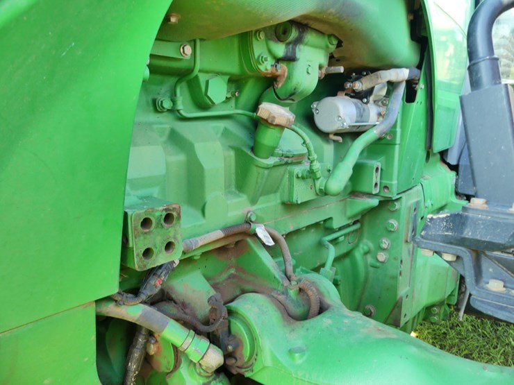 2014-john-deere-8370r-image-13